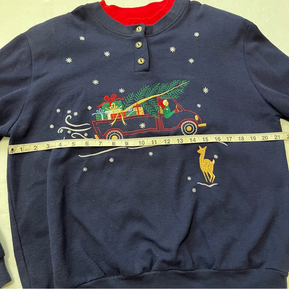 Vintage Teddi Christmas Red Truck Grandma Sweatshirt - Picture 8 of 9